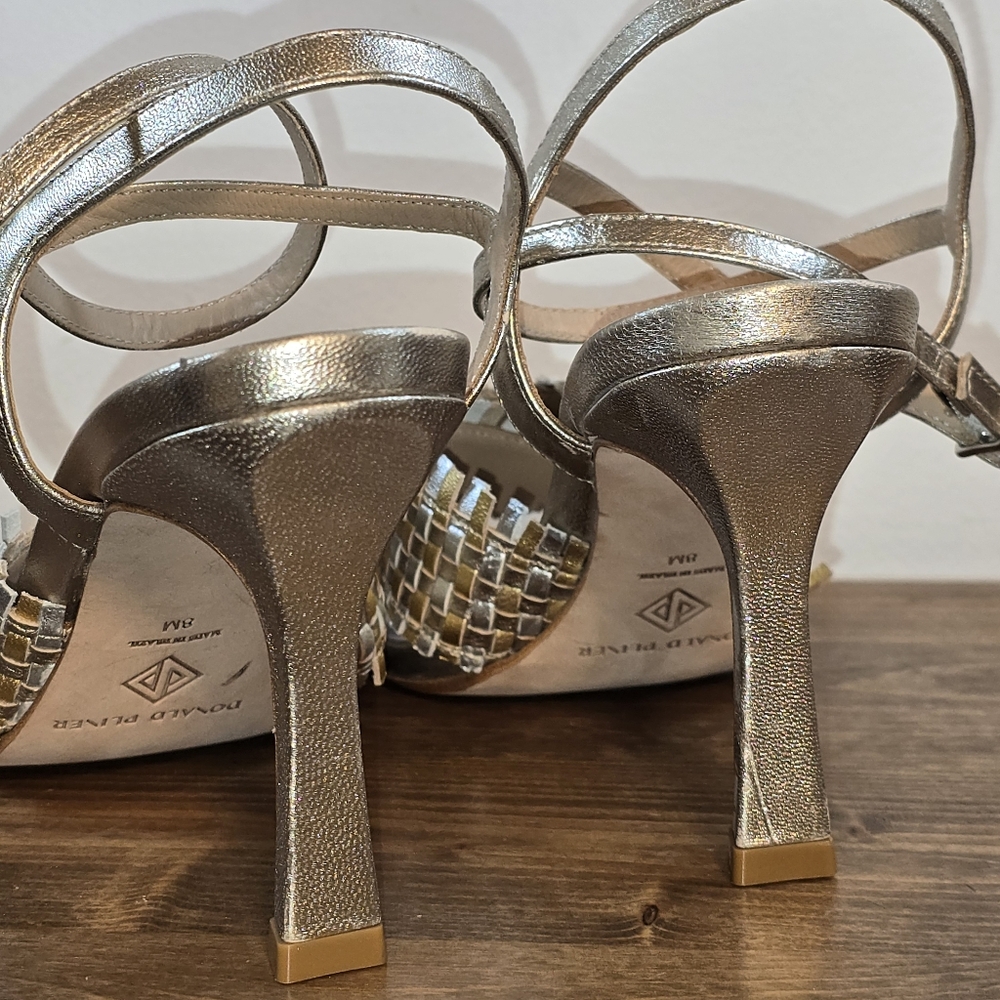 Donald Pliner NWOT Riva Slip-on Buckled High Heel Sandals Women's Size 8 - Picture 6 of 10